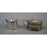 2 hallmarked silver salts - Appox weight of silver 79g