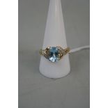 9ct gold blue topaz & diamond set ring - Size: T