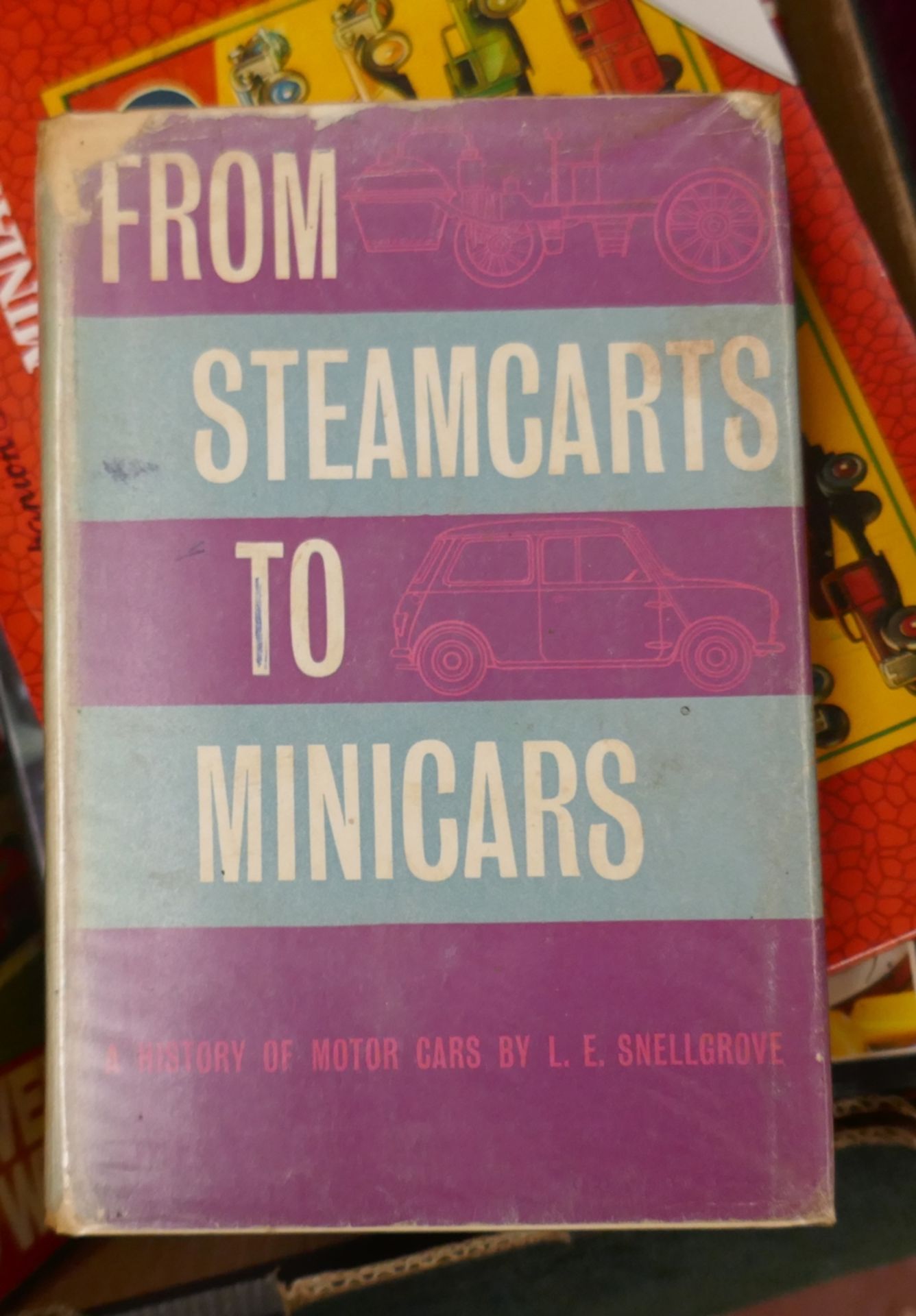 Collection of motoring books - Image 5 of 8
