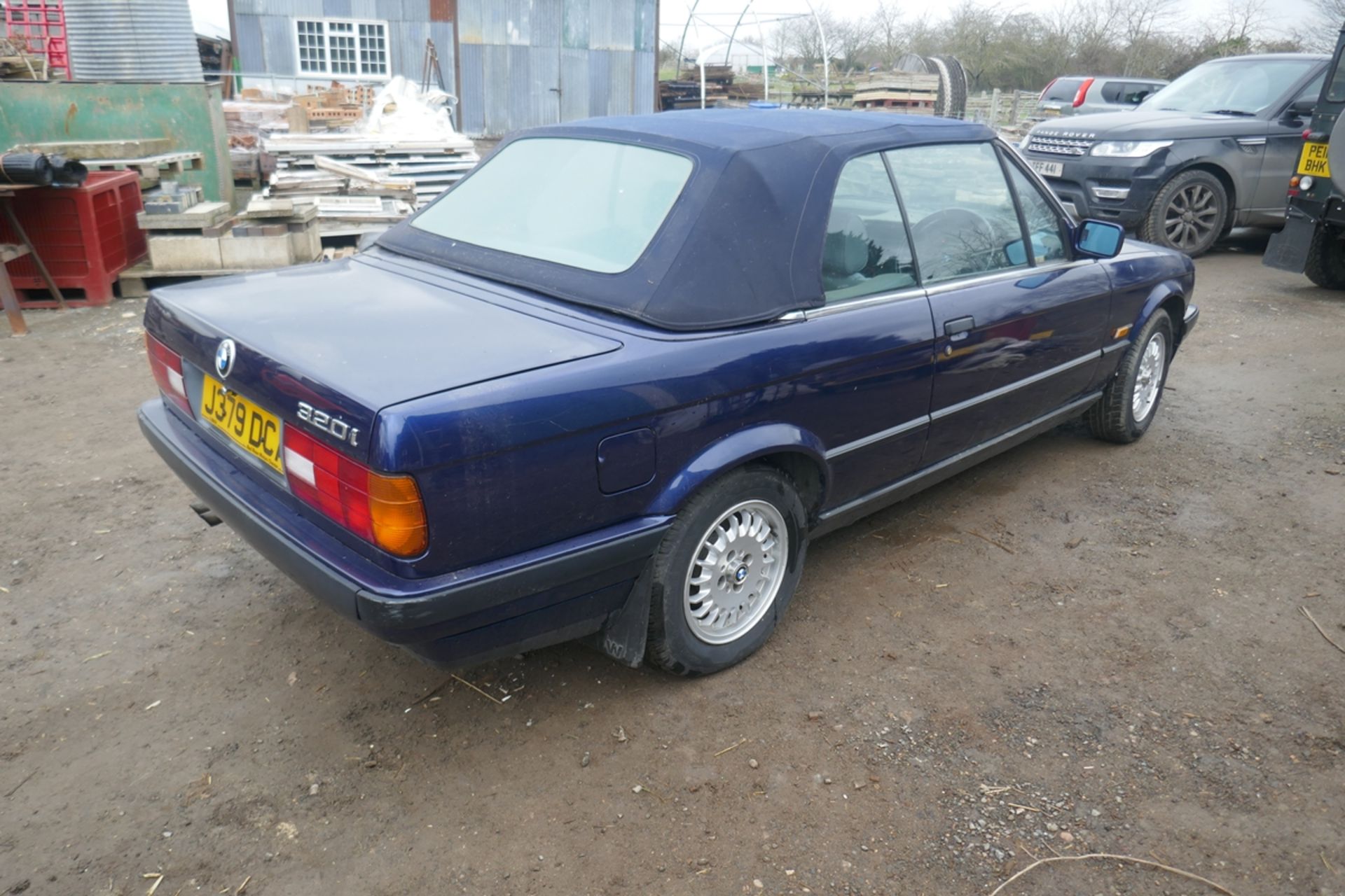 1991 J reg BMW E30 320i Convertible with 74000 miles on the clock, MOT till July - Image 6 of 16