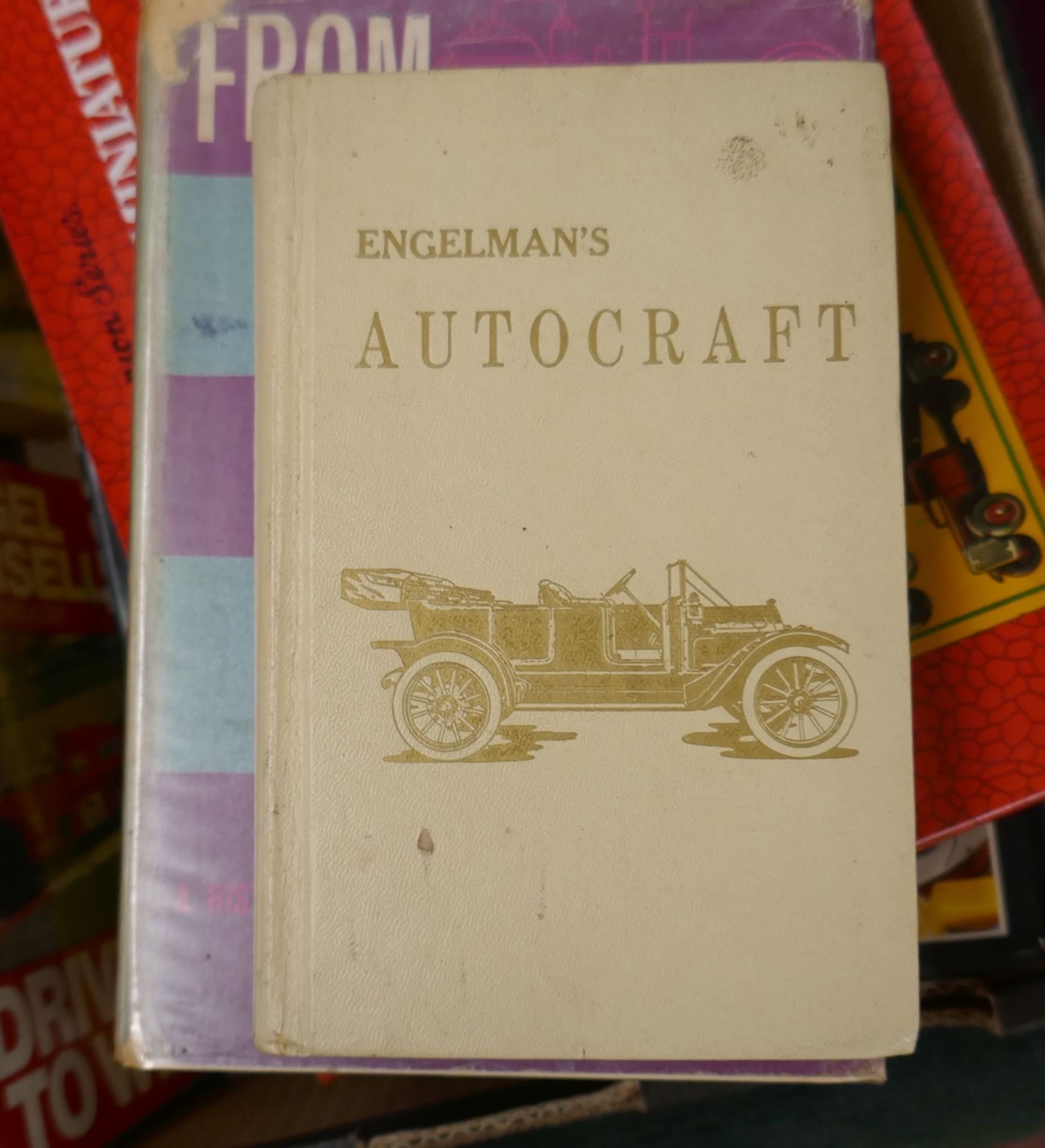 Collection of motoring books - Image 6 of 8