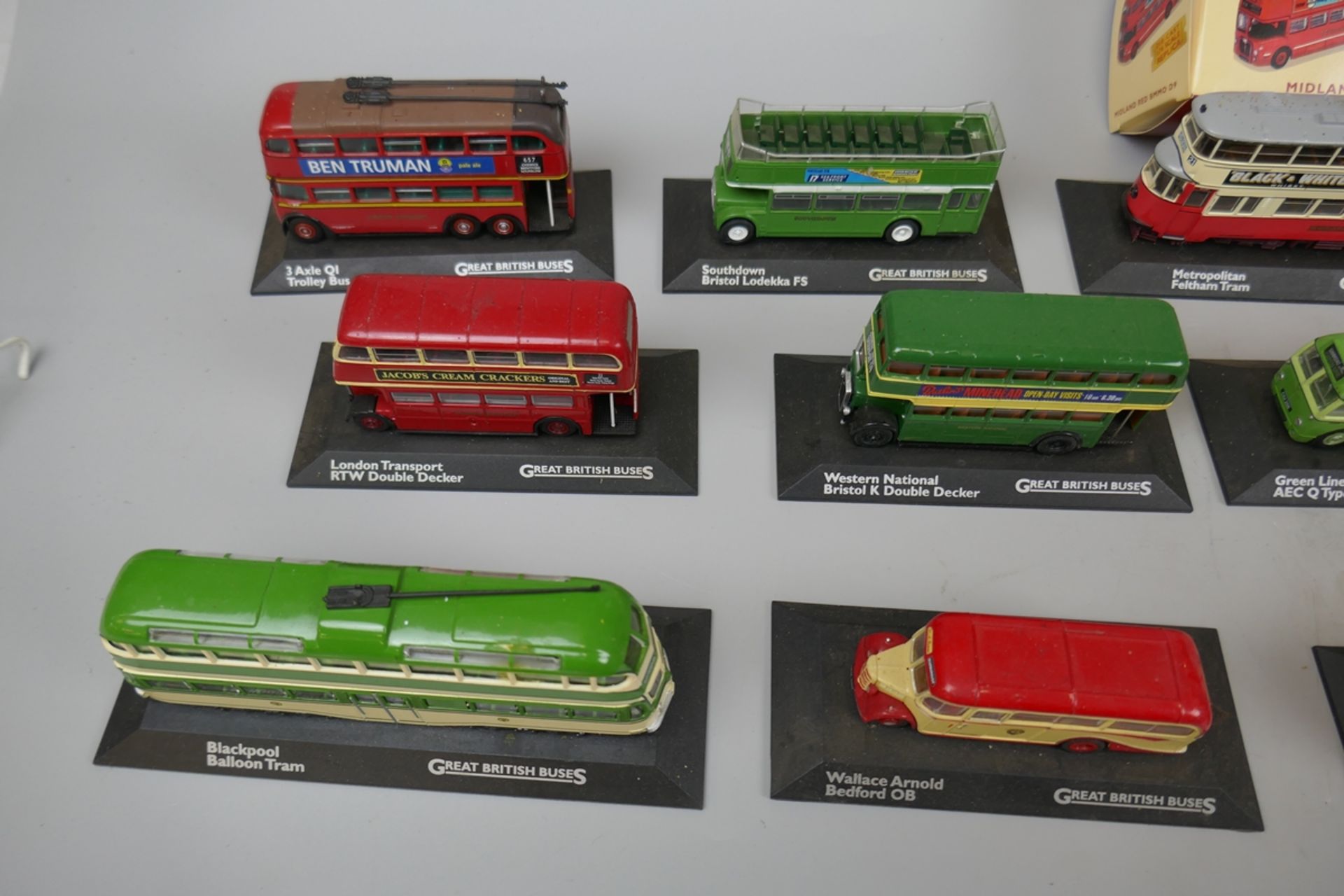 Collection of die cast trams, buses & motorcycles - Image 4 of 4
