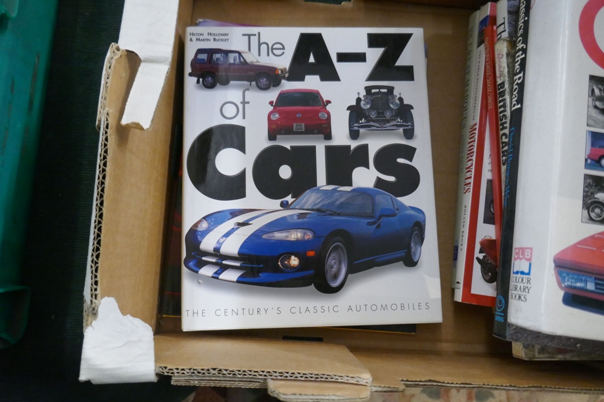 Collection of motoring books - Image 19 of 20