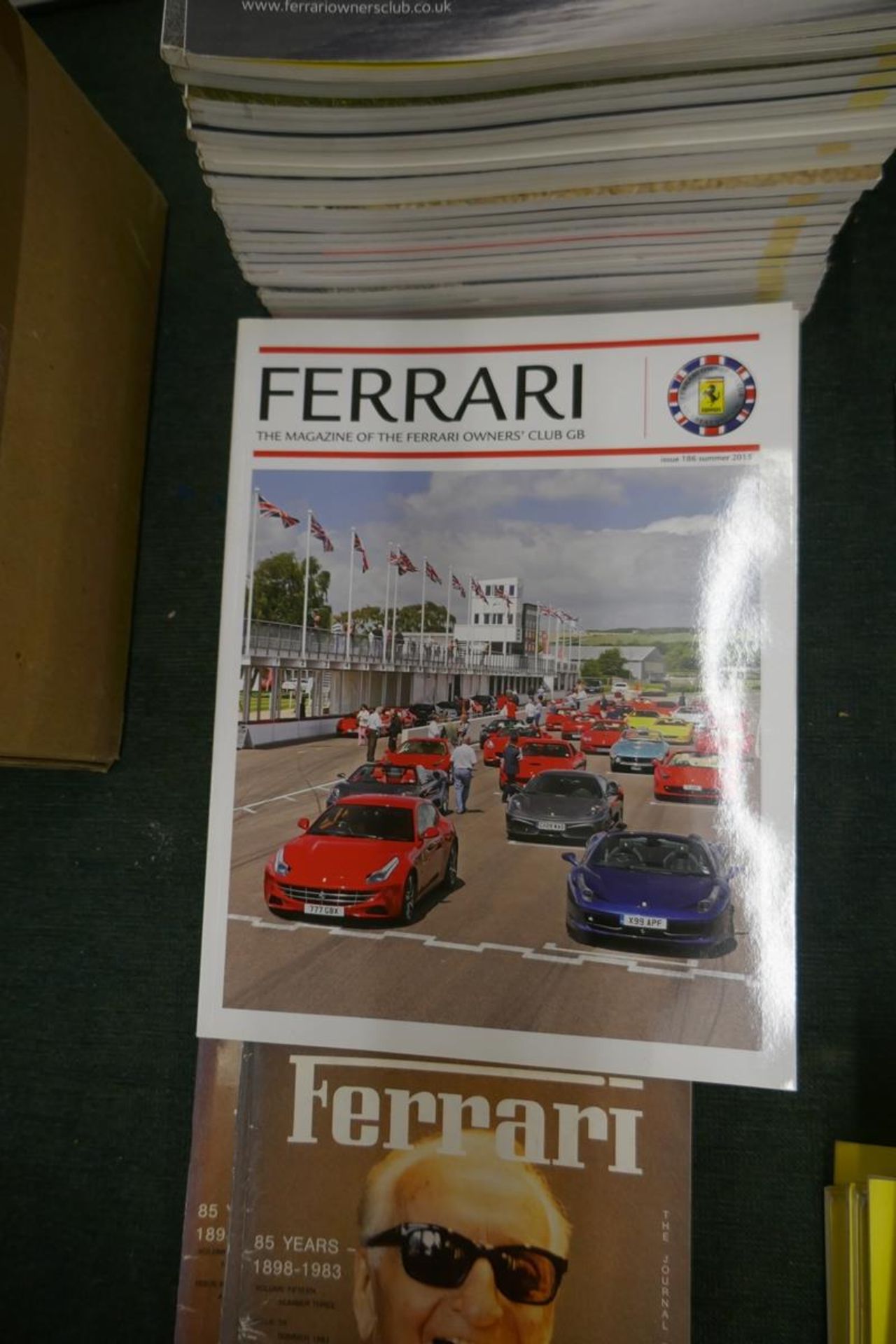 Very large collection of Ferrari owners club magazines - Image 6 of 13