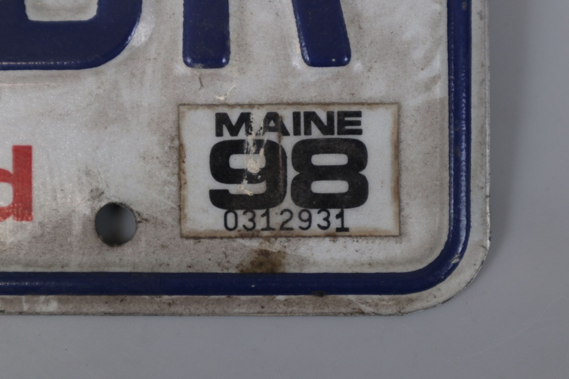 Early Austin badge together with American number plate - Image 3 of 3