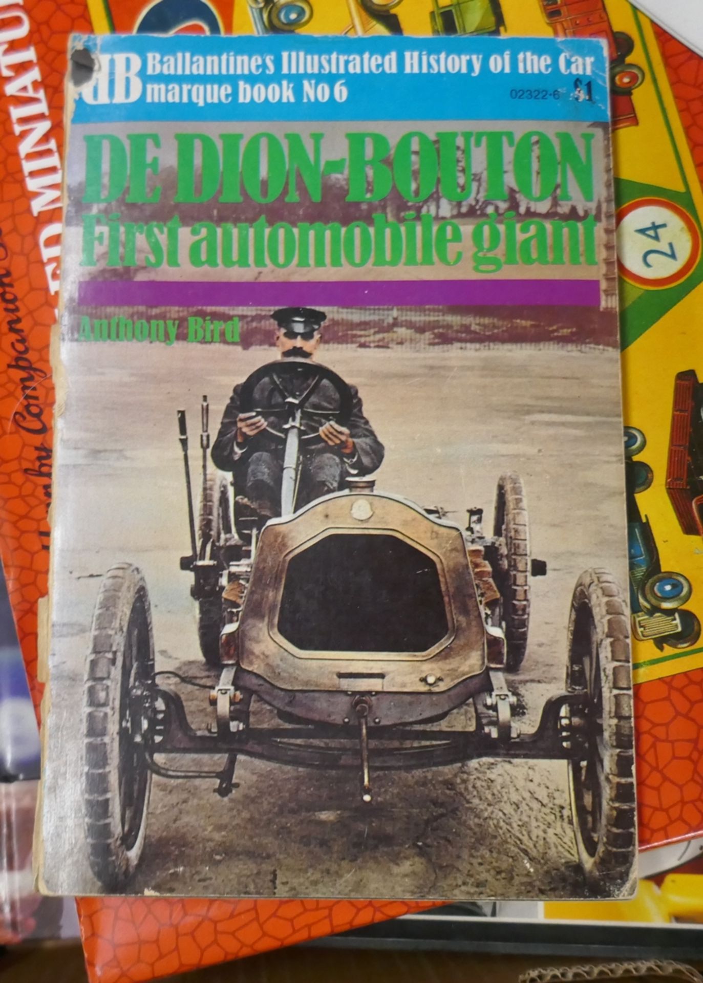 Collection of motoring books - Image 2 of 8