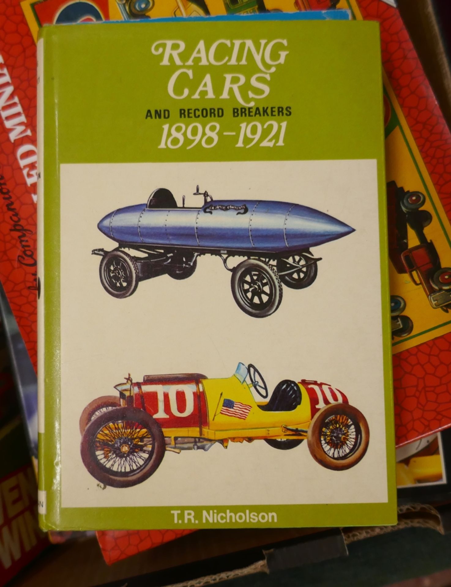 Collection of motoring books - Image 4 of 8