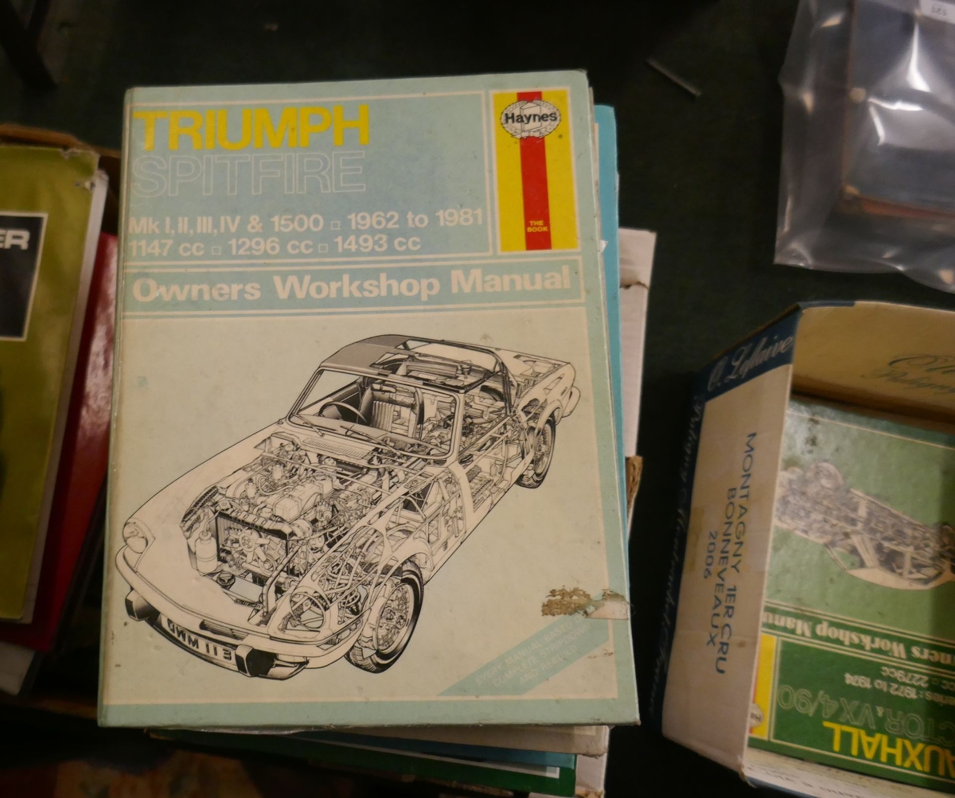 Collection of motoring books - Image 19 of 20