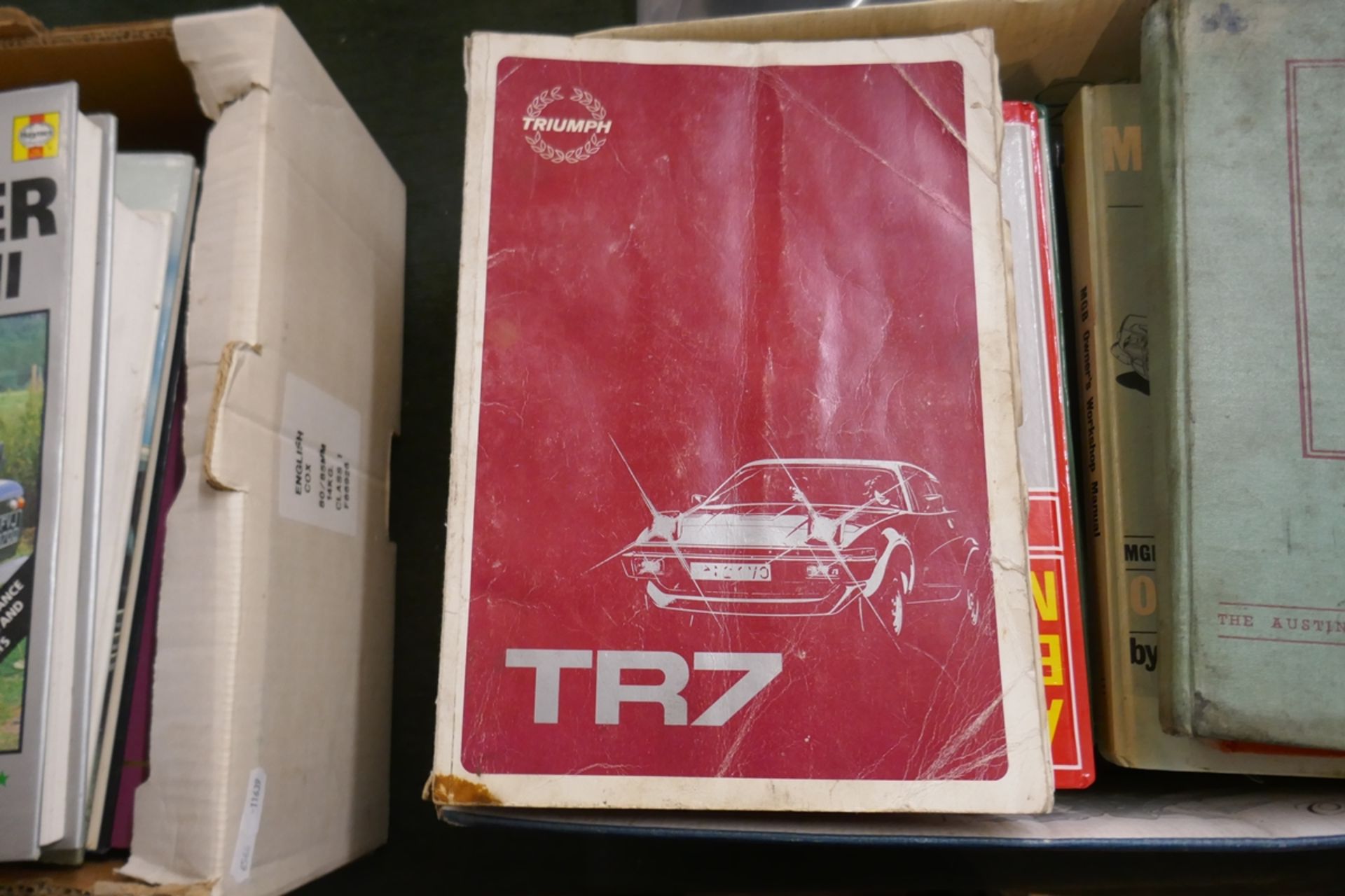 Collection of motoring books - Image 12 of 20