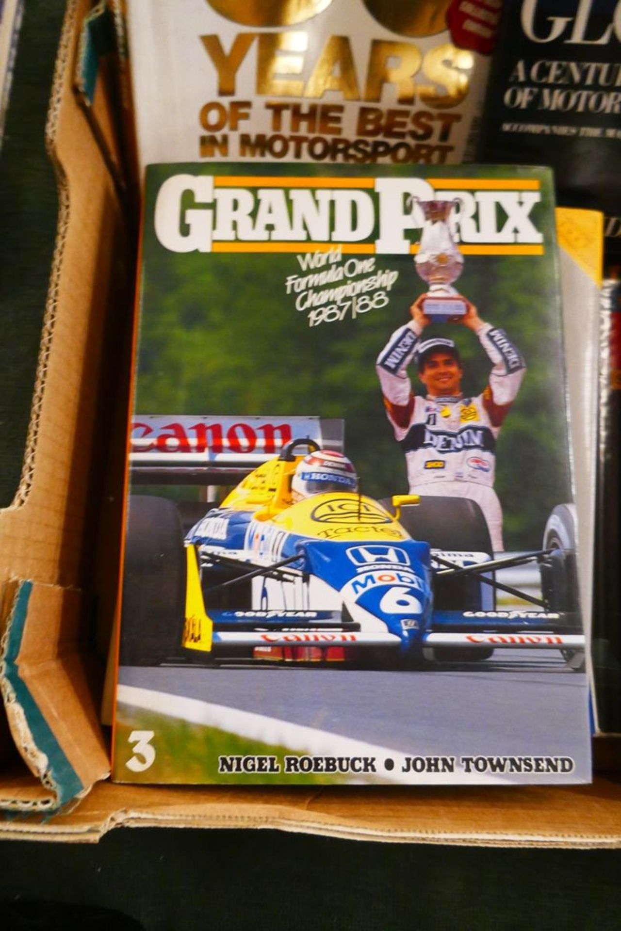 Collection of motor racing books - Image 9 of 11