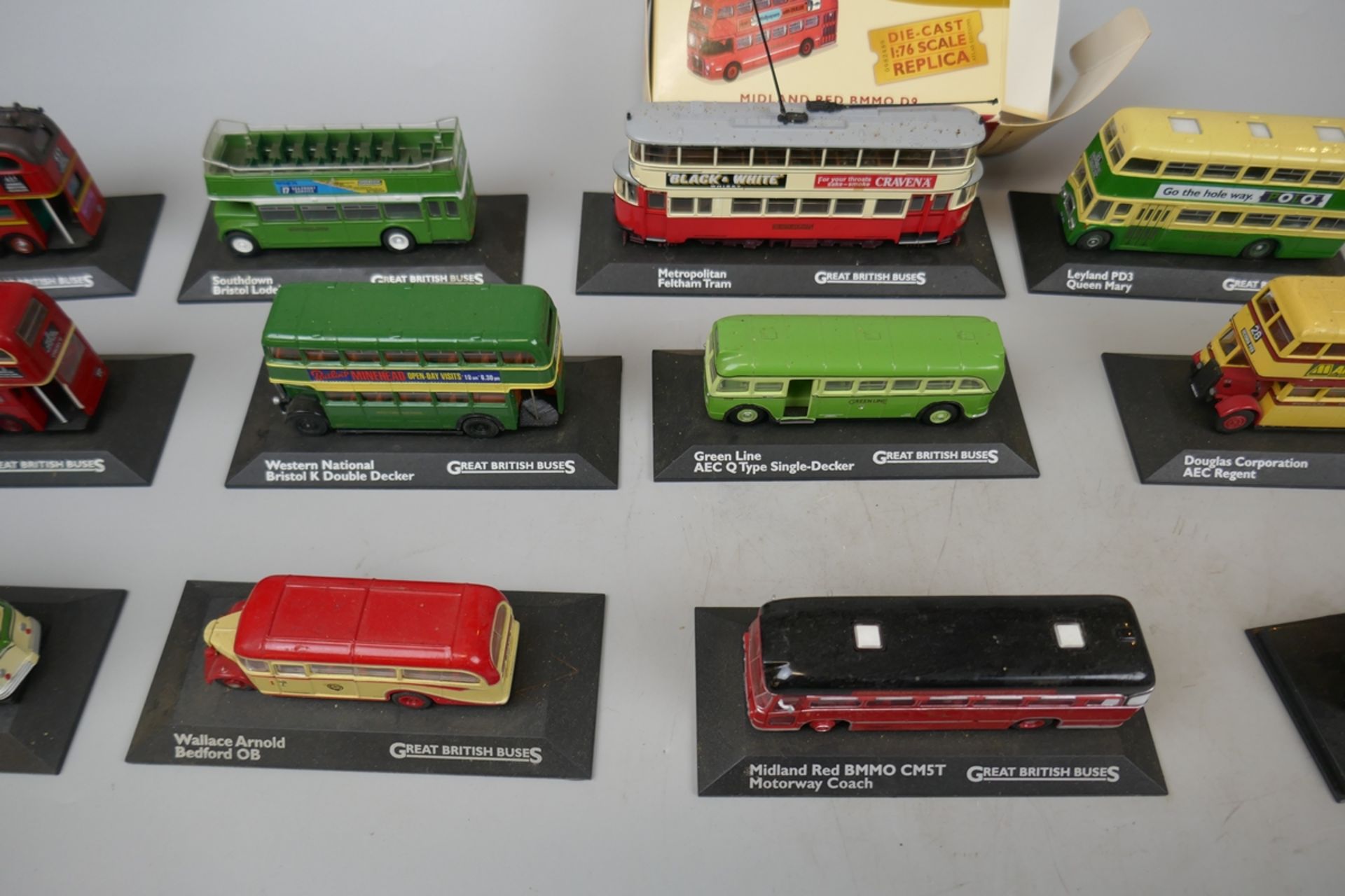 Collection of die cast trams, buses & motorcycles - Image 3 of 4