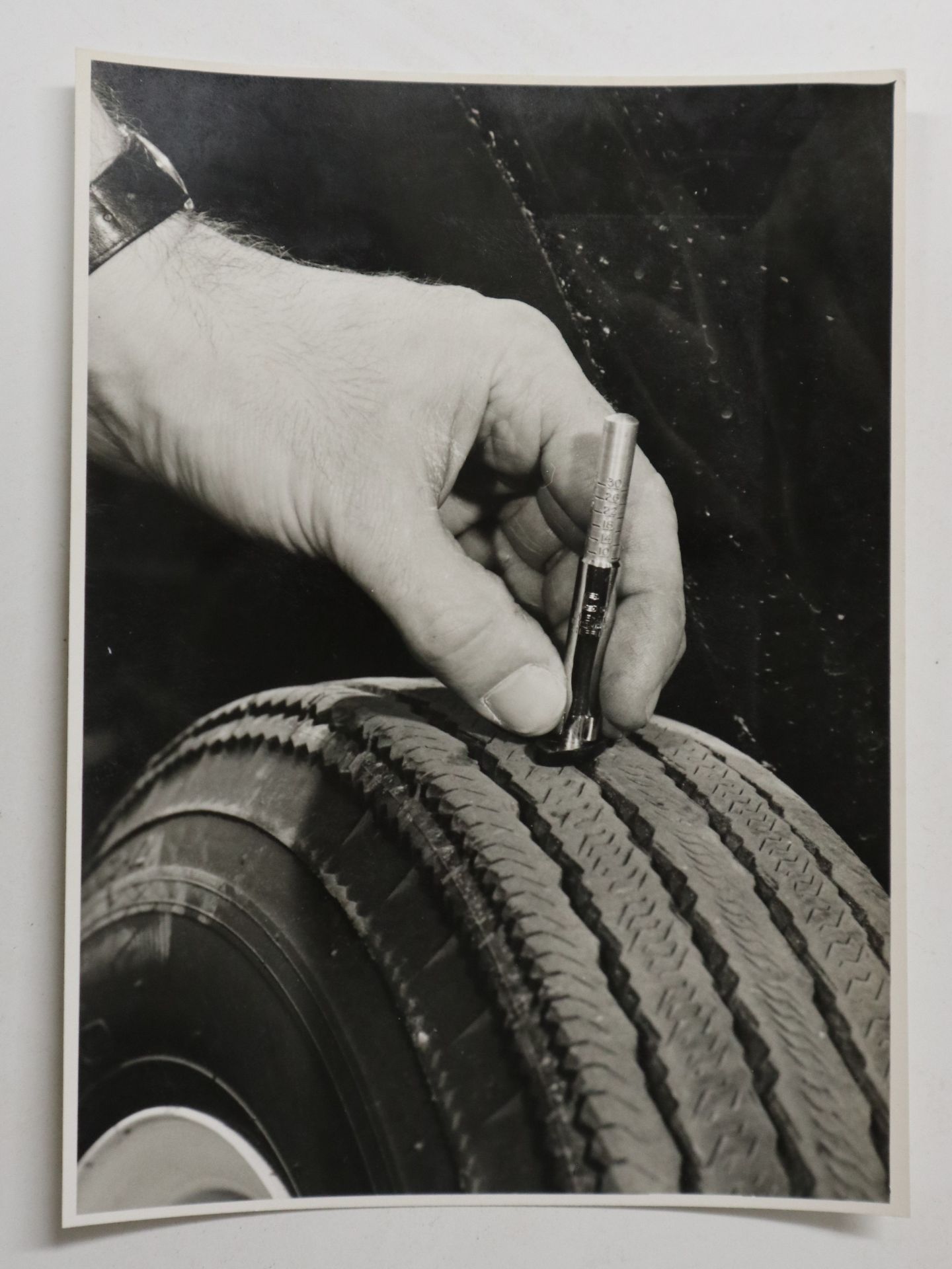 A good collection of 1940s dealers motoring photographs - Image 4 of 8