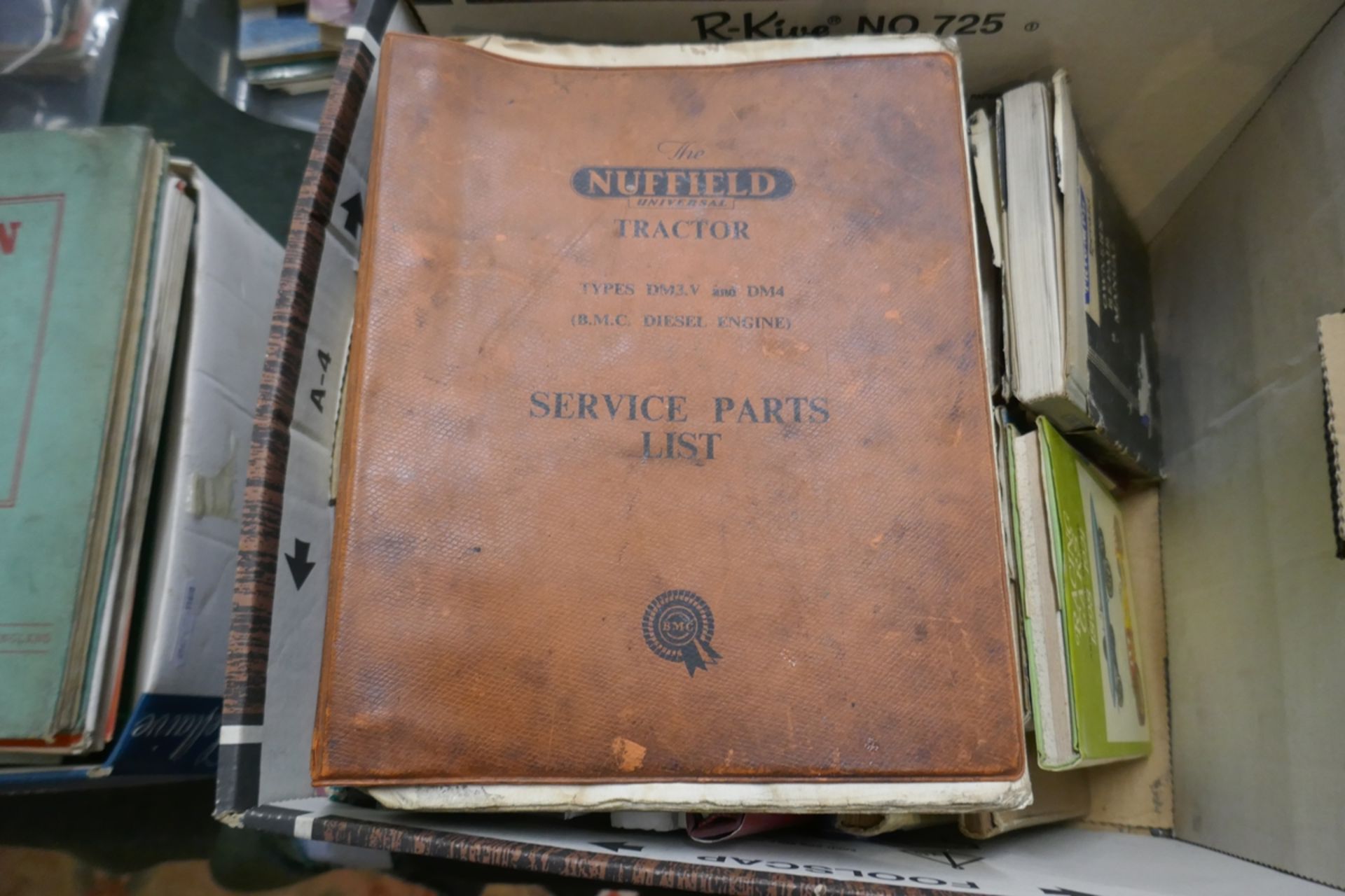 Collection of motoring books - Image 12 of 24