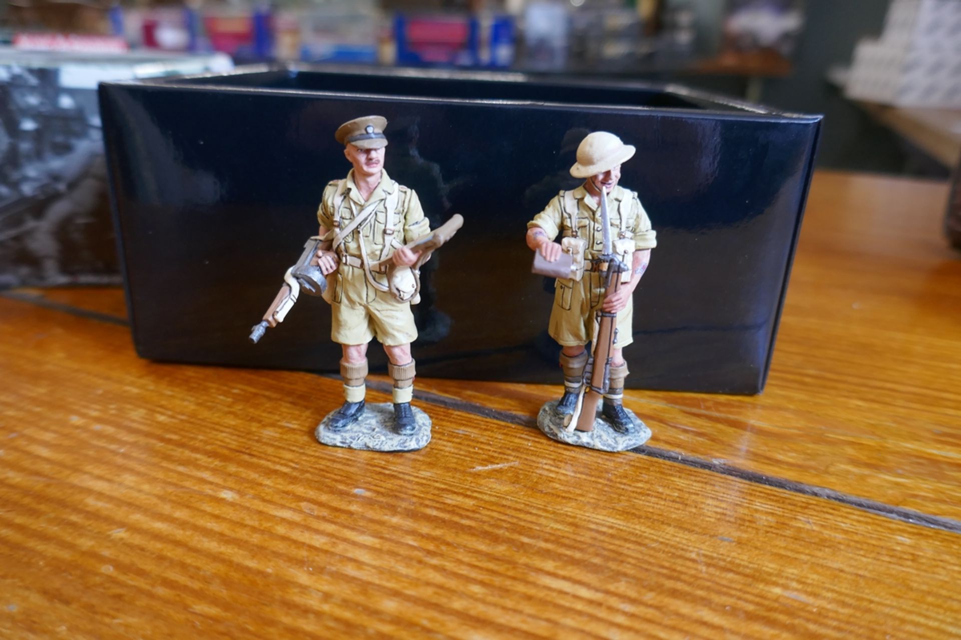 Large collection of WWII military figures - Image 21 of 27