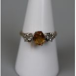 9ct gold citreen and diamond 3 stone ring - Size: P