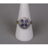 18ct gold tanzanite and diamond set ring - Size: O