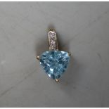 9ct gold blue topaz & diamond set pendent