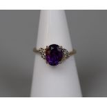 9ct gold amethyst & diamond set ring - Size L