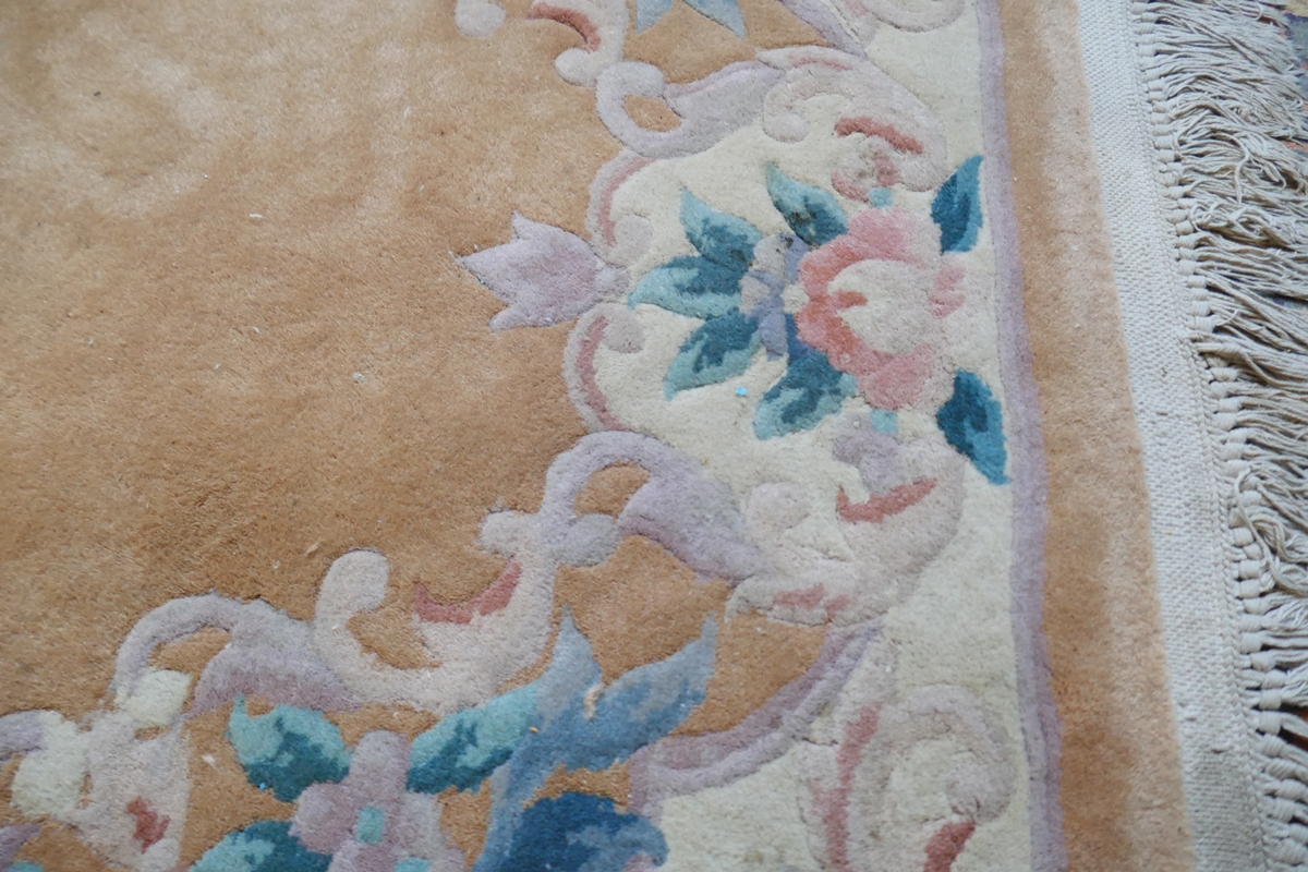 Chinese rug - Approx size: 204cm x 123cm - Image 3 of 4