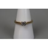 Fine 18ct gold diamond solitaire ring - Size P