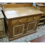 Antique pine cupboard - Approx size W: 114cm D: 67cm H: 98cm