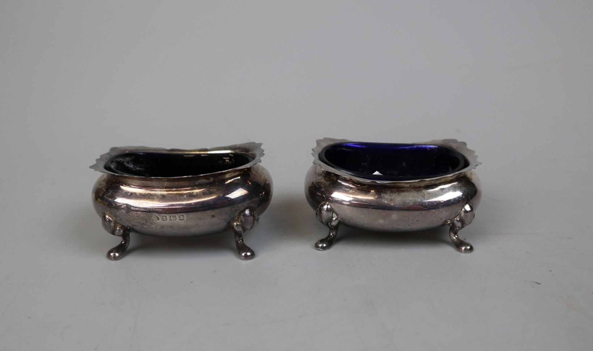 Pair of hallmarked silver salts - Approx weight of silver 87g