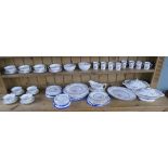 Royal Doulton dinner service for 8 - Canton pattern