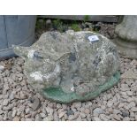 Stone garden pig ornamentÿ