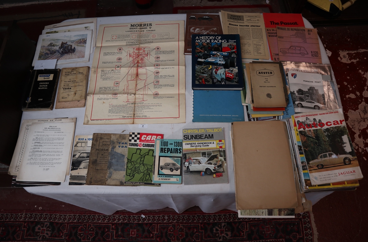 Collection of motor ephemera, books and magazines