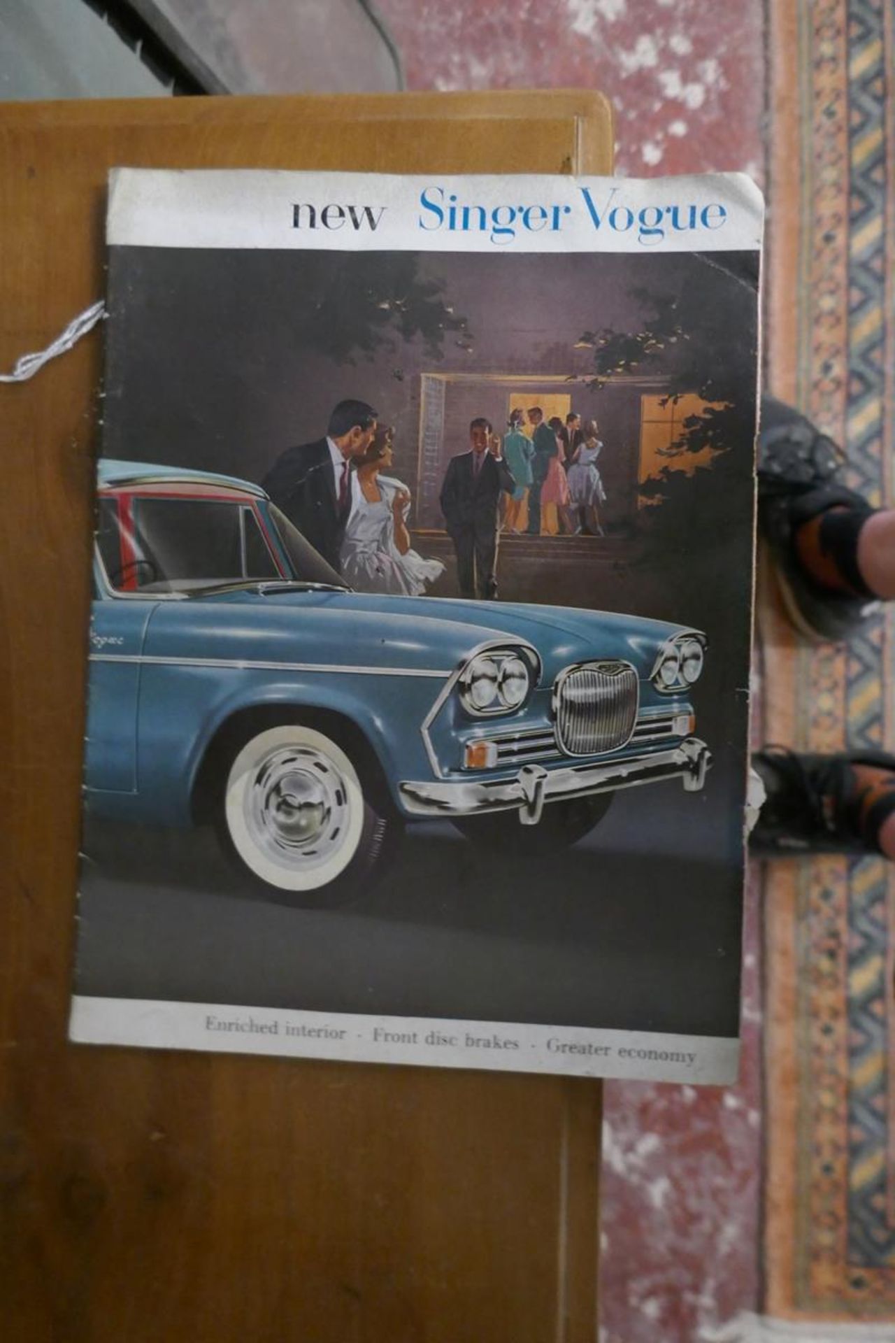 3 vintage car brochures - Image 6 of 7
