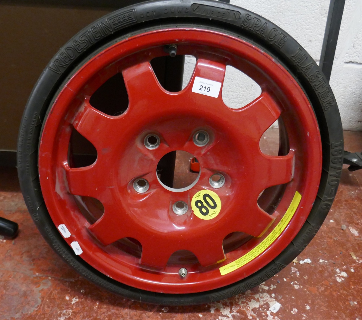 1993 Porsche 911 spare wheel