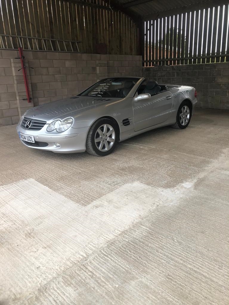 Mercedes Benz 350SL Convertible, 2004 04 reg, 89000 miles with MOT. This car has been lovingly - Image 4 of 19