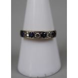 Gold 9ct sapphire and diamond ring - Size P
