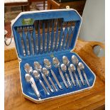 Boxed Viners canteen of cutlery