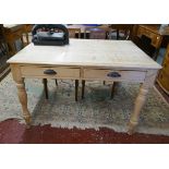 Pine farmhouse table with 2 drawers L: 122cm W:87cm H:77cm approx