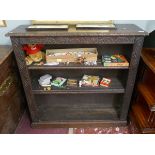 Carved oak bookcase - Approx size W: 106cm D: 32cm H: 105cm