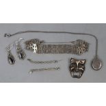 Collection of silver jewellery