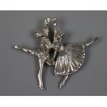 Hallmarked silver brooch - Ballet dancers