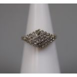9ct diamond cluster ring - Size H