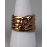 Heavy 9ct gold ring missing stone - Approx weight 6.2g - Size S