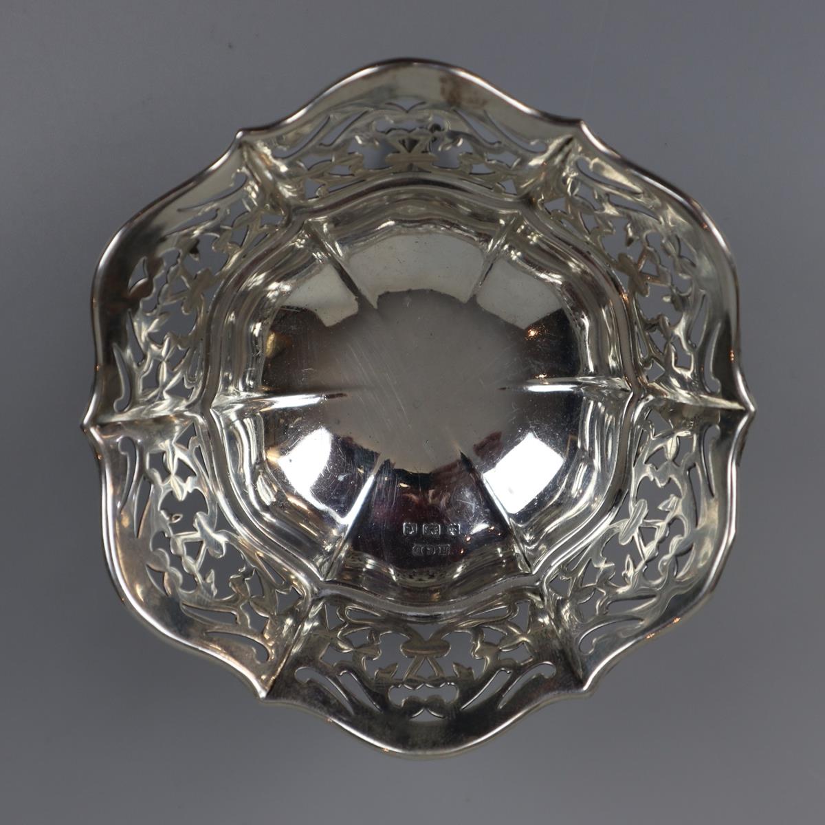 Hallmarked silver bonbon dish - Approx weight 54g - Image 3 of 3