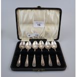 Hallmarked silver case of teaspoons - Approx weight: 52g