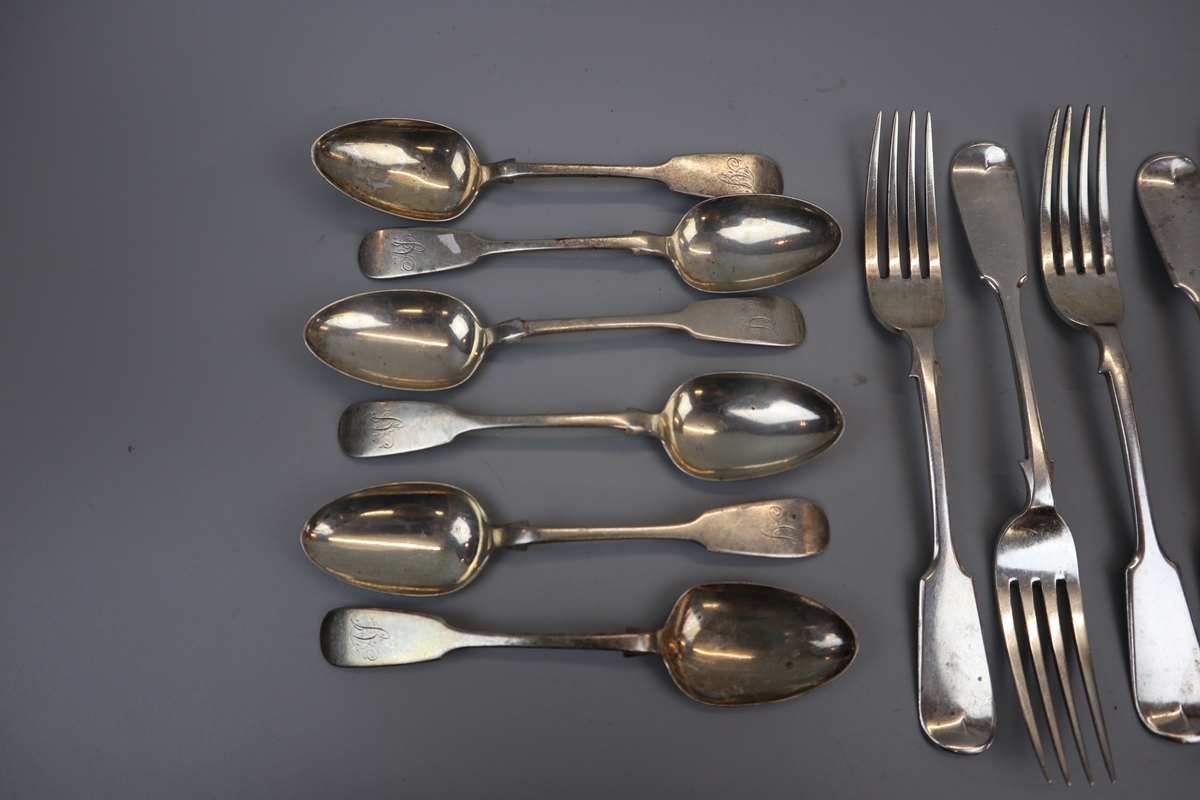 Hallmarked silver teaspoons and forks - Approx weight: 375g - Image 2 of 3