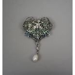 Silver & enamel pearl drop pendent/brooch