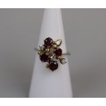 18ct gold ruby & diamond set ring - Size: L