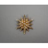 18ct gold diamond & pearl set brooch - Approx W: 2.5cm L:3cm  approx weight  4.5g