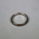 18ct white gold ring - Size O