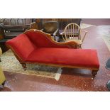 Edwardian walnut chaise longue in red draylon