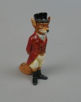 Royal Doulton fox - Approx height: 12cm