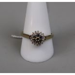 9ct gold sapphire & diamond cluster ring - Size: V